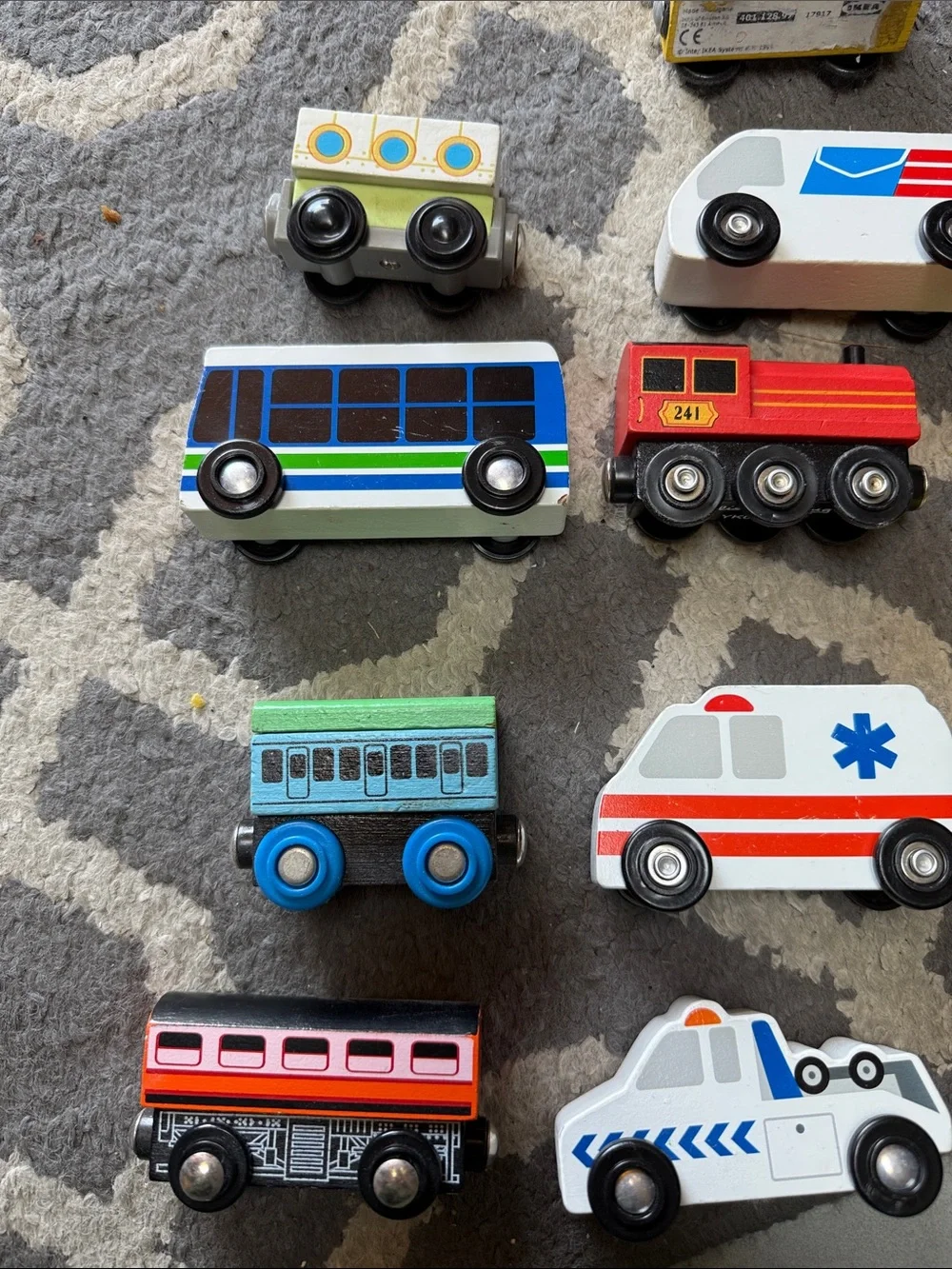 Melissa & Doug wooden toy